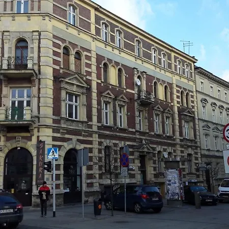 Przystanek Mariacka 26 Apartmanhotel Katowice